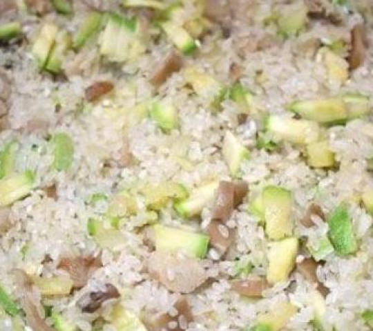 Ризотто с кабачком и шампиньонами